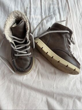 OshKosh B'gosh Brown Kids Faux-Fur Lined Lace-Up Boots